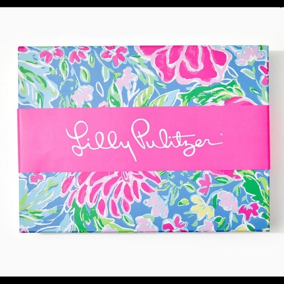 NWT Lilly Pulitzer Puzzle Bunny Business Zanzibar - Picture 1 of 7